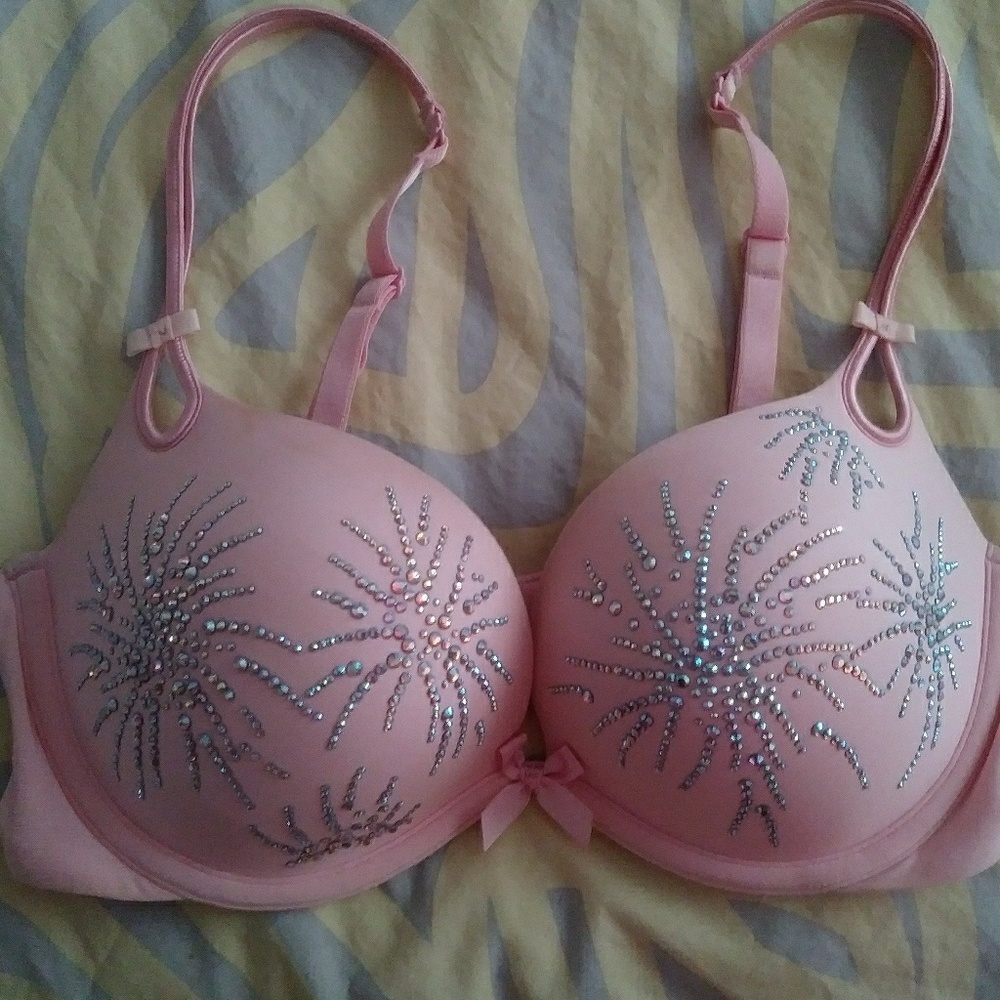 Victoria Secret bra
